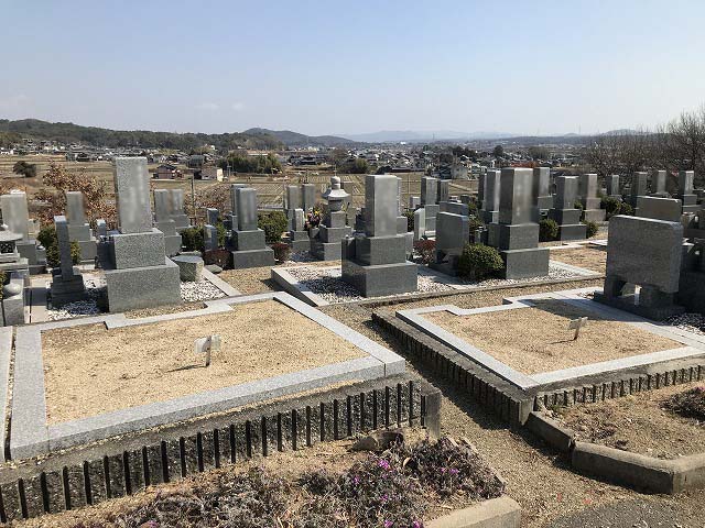 長慶寺霊苑（加古川市）のお墓