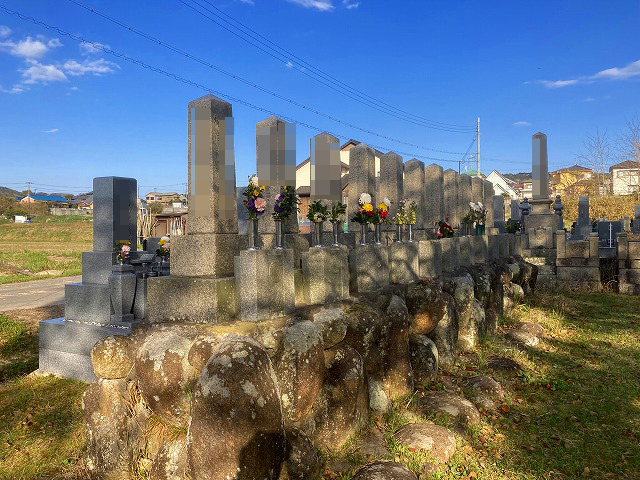 上冨木墓地（加古川市）のお墓