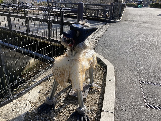 猪名川霊園（川辺郡猪名川町）墓地巡回の古家