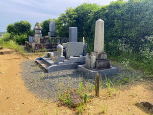 東本庄墓地（三田市）のお墓