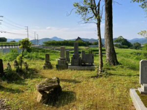 下相野南墓地（三田市）のお墓