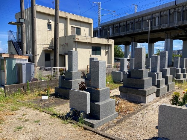 八反田墓地（加古川市）のお墓