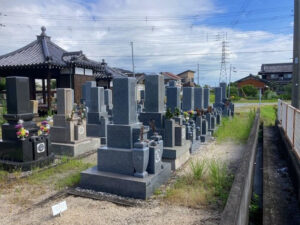 八反田墓地（加古川市）のお墓