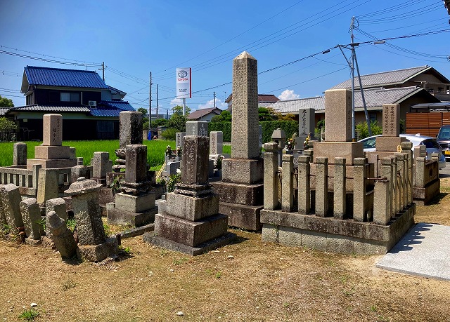 中野墓地（加古川市）のお墓