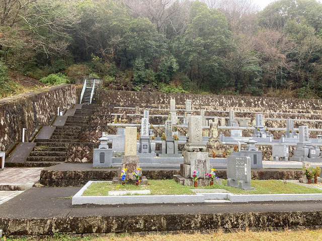 東中墓地（加古川市）のお墓