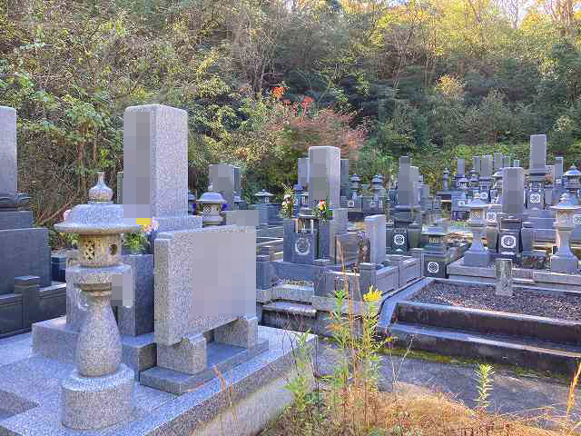 牧野丸山公園墓地（姫路市）のお墓