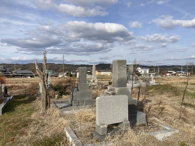 高男寺中央墓地（三木市）のお墓