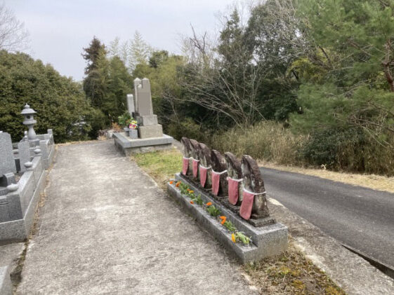 中里墓地（三木市）のお墓