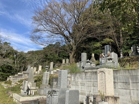 刀出墓地（姫路市）のお墓