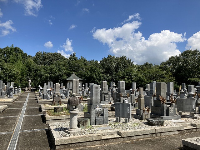 黍田霊園（小野市）のお墓